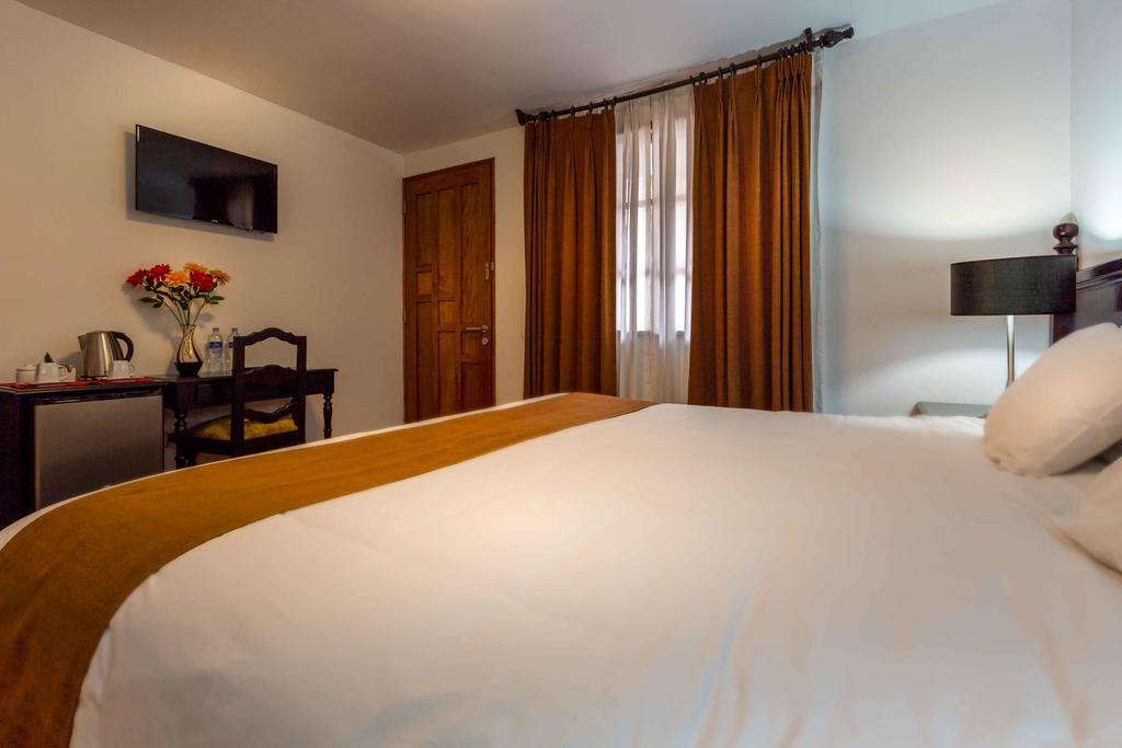Illa Hotel Cusco Exteriör bild